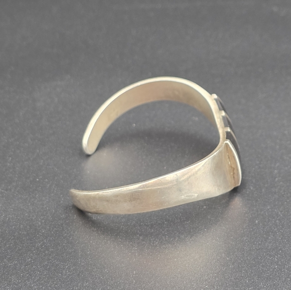 925 Mexico Silver and Onyx Inlay Cuff Bracelet - Picture 6 of 11